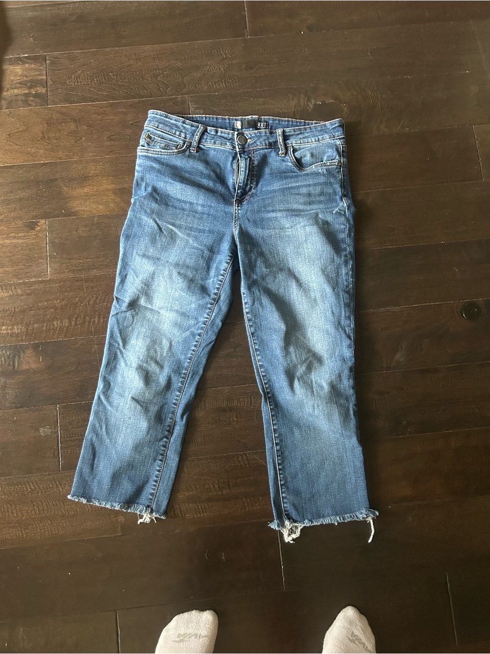 Kut from the Kloth Medium Blue Cropped Raw-Hem Jeans